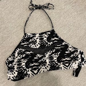 Black and White Patterned Bikini Top